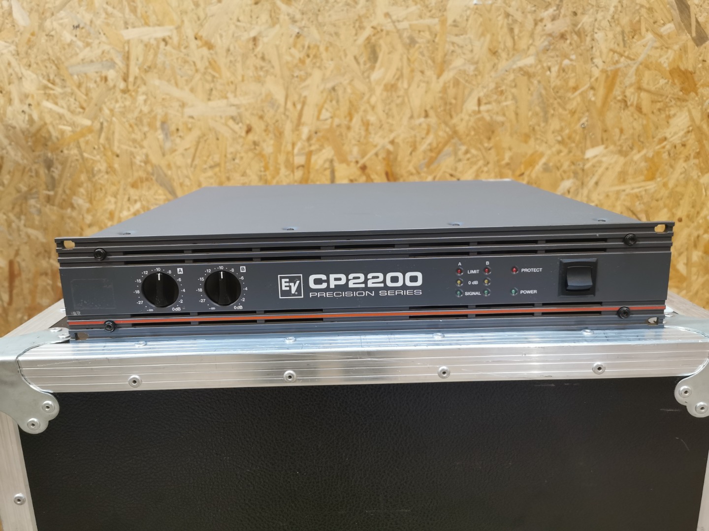 Electro Voice CP 2200 Grey | 450 EUR - Gebrauchte